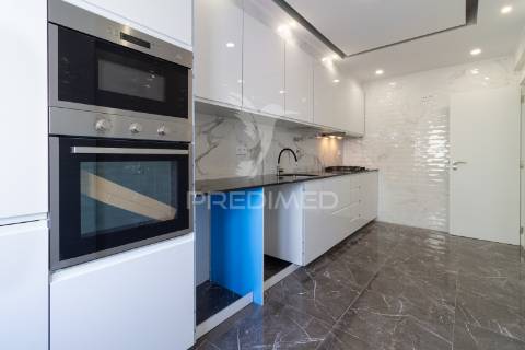 Apartamento t3-  remodelação completa  - 280.000 € - seixal - arrentela