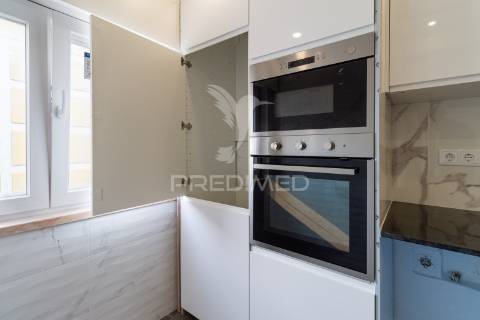 Apartamento t3-  remodelação completa  - 280.000 € - seixal - arrentela