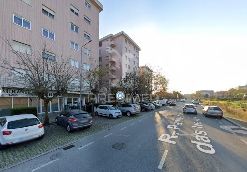 Oportunidade – t3 reabilitado com 2 varandas e lugar de garagem | rio tinto