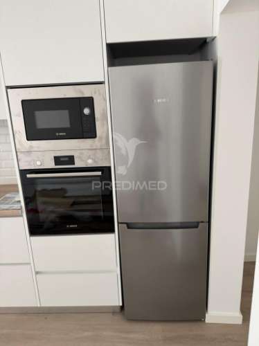 Apartamento t2 na zona histórica do seixal - frente ribeirinha