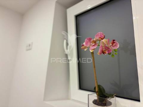 Apartamento t2 na zona histórica do seixal - frente ribeirinha