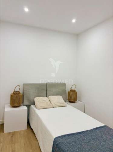 Apartamento t2 na zona histórica do seixal - frente ribeirinha