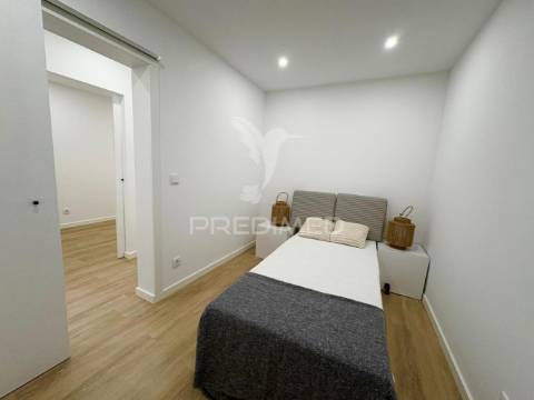 Apartamento t2 na zona histórica do seixal - frente ribeirinha