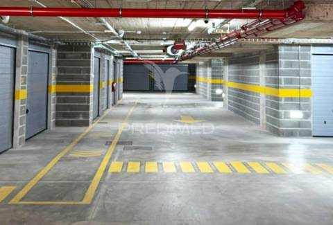 Garagens individuais (boxes) em portimão