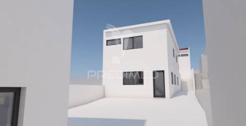 Andar moradia t3 em construção