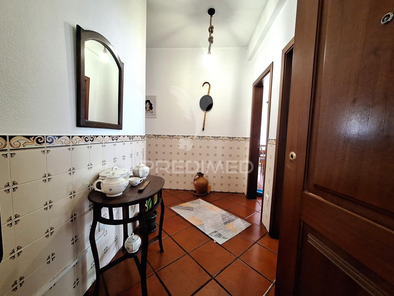 Apartamento t4, golegã