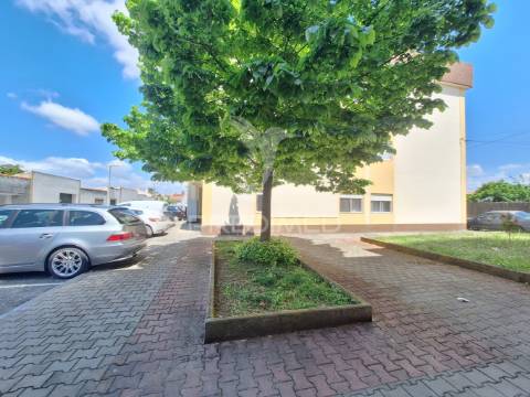 Apartamento t4, golegã