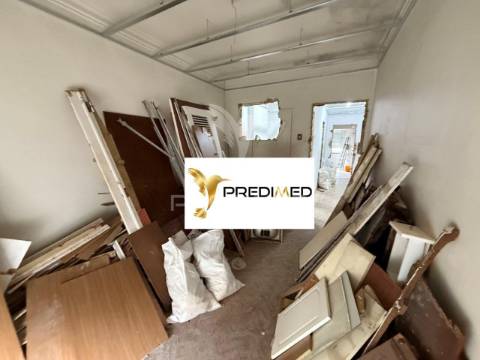 T2 remodelado na amadora