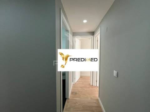 T2+1 remodelado na santa iria da azóia