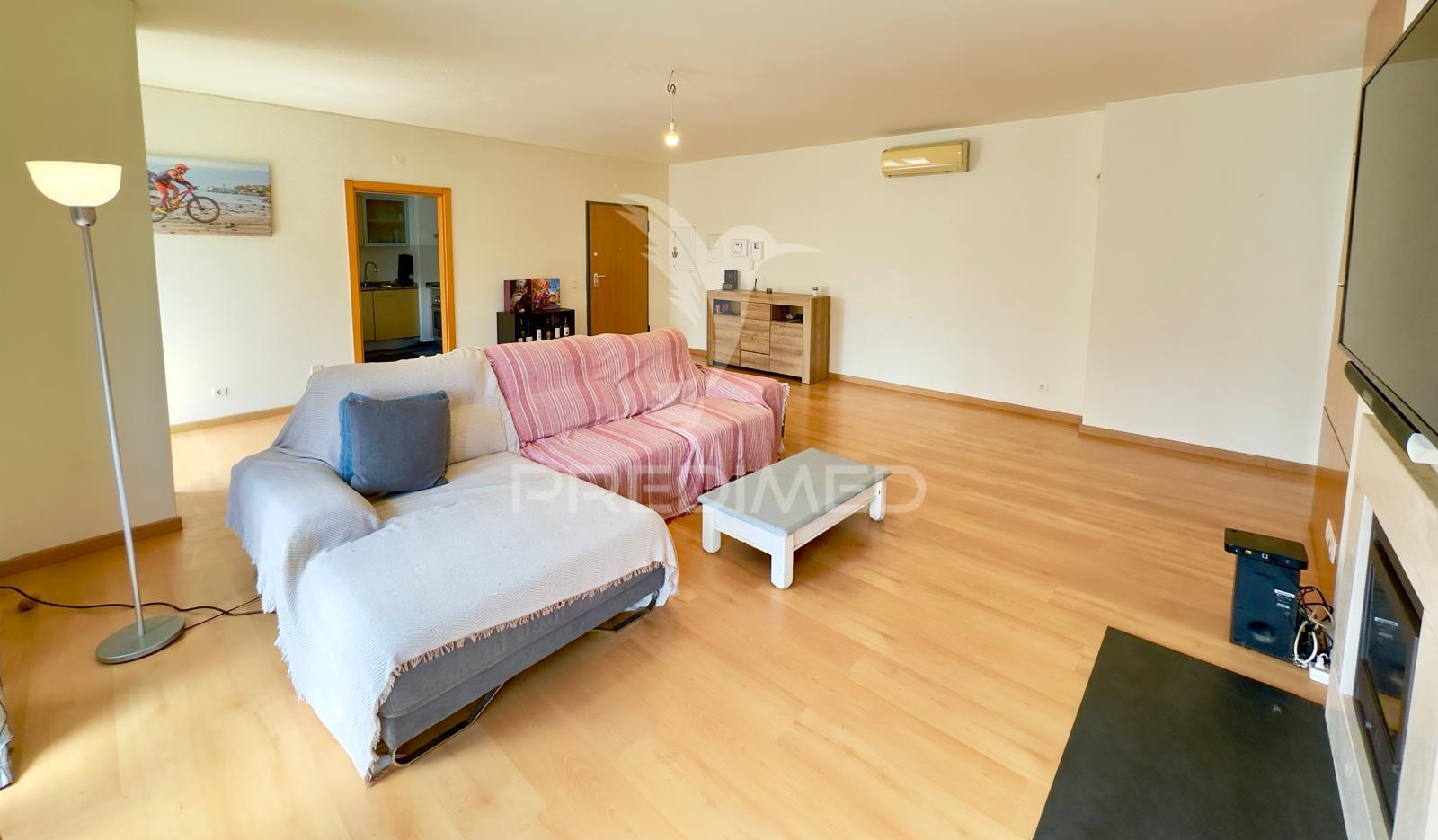 Apartamento t3 com vista mar na quinta do meio