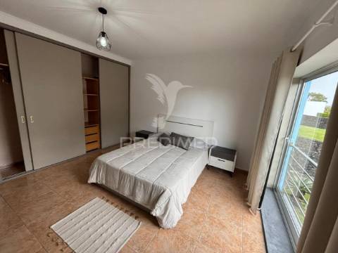 Apartamento t3 com vista mar – porto martins