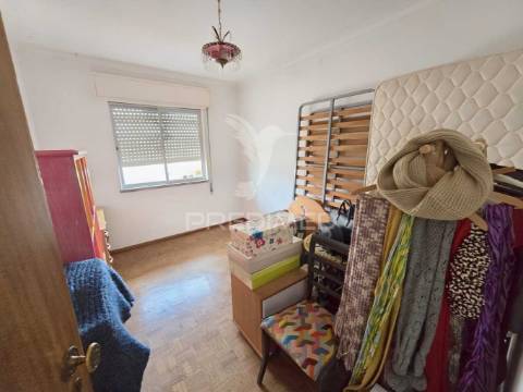 Apartamento t4, em alvor
