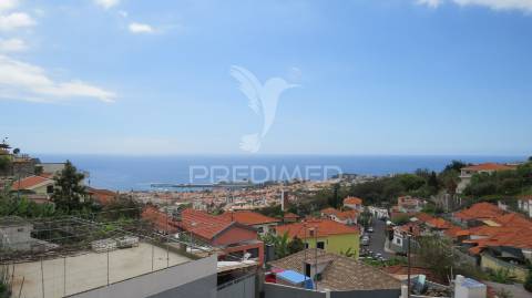 Moradia t4 vista definitiva porto do funchal.