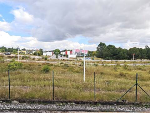 Apartamento t1 com terraço e box em palmela