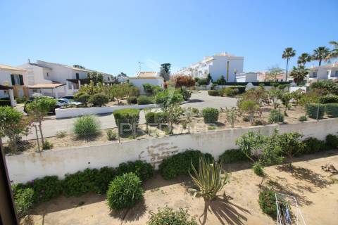 T1 amplo perto da praia