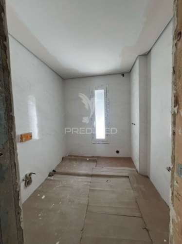 Fantástica moradia no bairro alto das eiras - em construção