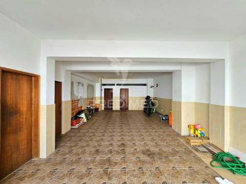 Moradia t3 com garagem em messejana