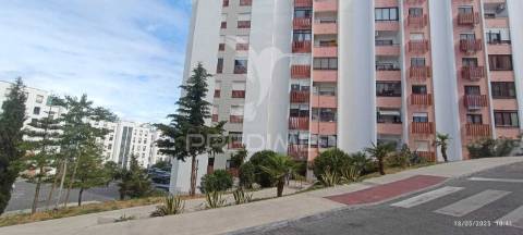 Apartamento em almada, união das freguesias de larangeiro e feijó