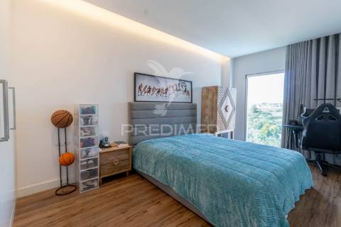 Moradia t3+1 porto salvo - oeiras