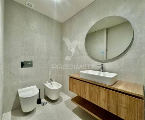 Apartamento t1 "semi - novo" - próximo à universidade