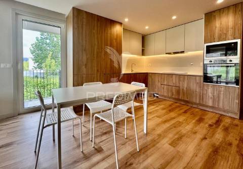 Apartamento t1 "semi - novo" - próximo à universidade