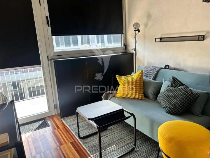 Vende-se estúdio próximo ao polo universitário