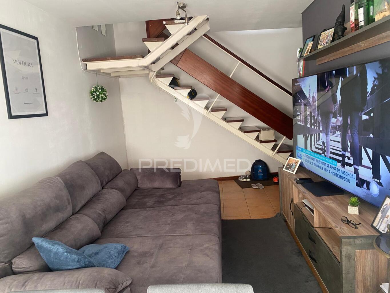 Arrenda-te t2 duplex mobilado com garagem