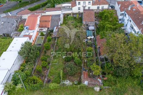 Moradia terrea em ruína - s. vitor, braga (ruína)