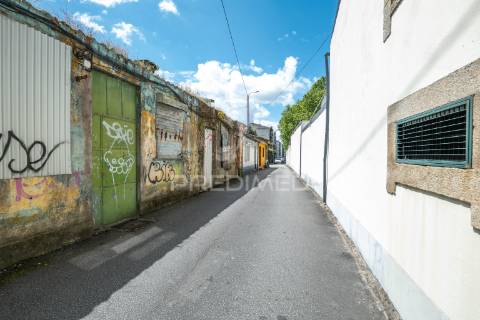 Moradia terrea em ruína - s. vitor, braga (ruína)