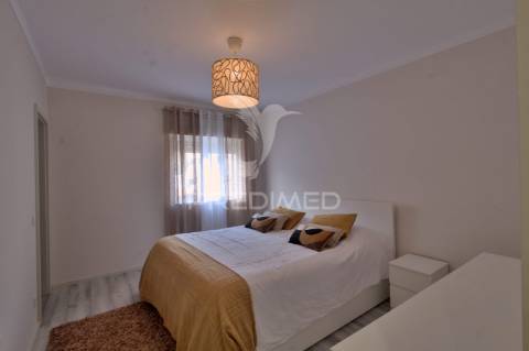 Requintado apartamento t2 totalmente remodelado