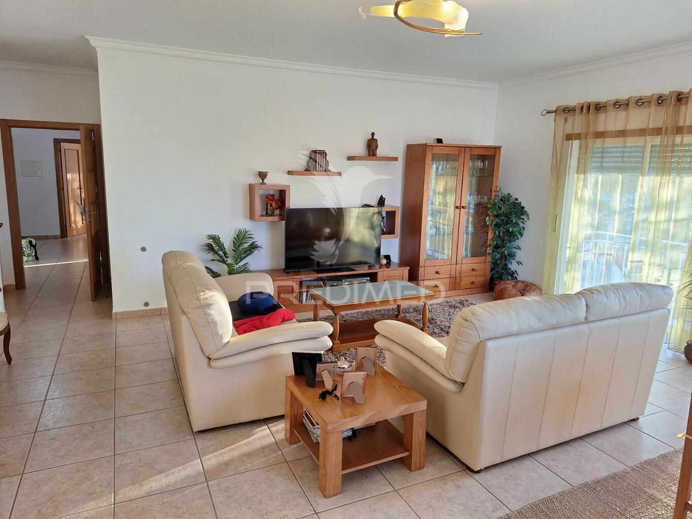 Apartamento t3 com garagem - vila nova de santo andré
