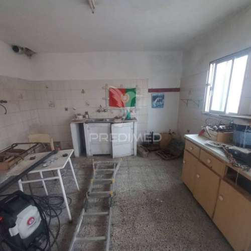 Vende se terreno com 2 moradias pinhal novo 150.000€