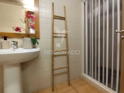 Prestigiada urbanização quinta da brita moradia t3 c/ garagem
