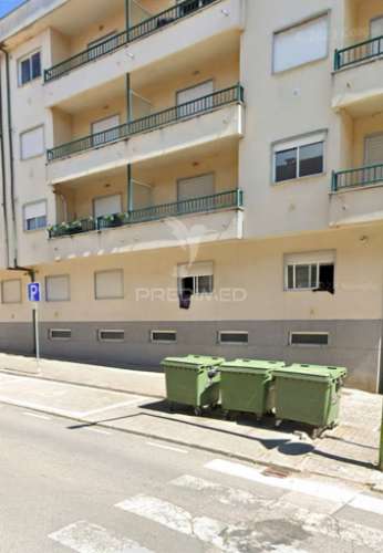 Apartamento t2 com garagem em macedo de cavaleiros - bragança