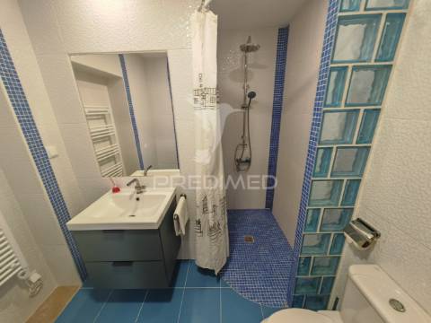Moradia t2+t1 remodelada. 5min das praias dos salgados,  pêra e galé