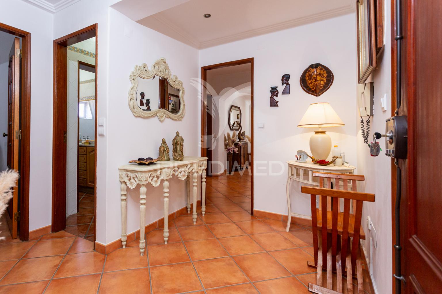 Apartamento  t2+1 almada