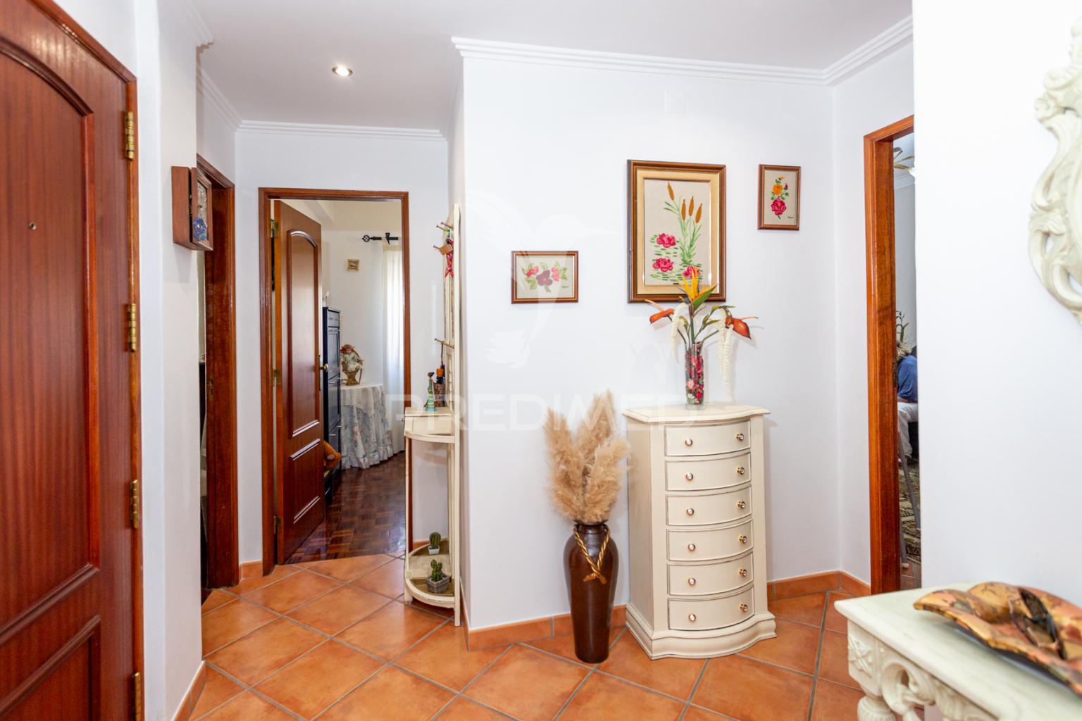 Apartamento  t2+1 almada