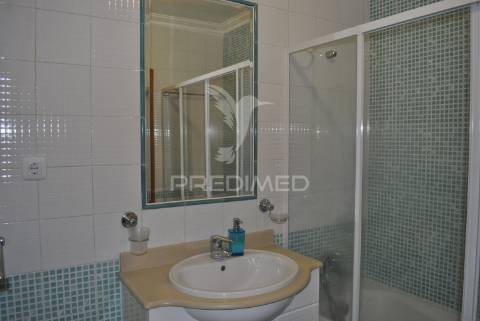Apartamento t2 quinta dos canários- caldas da rainha
