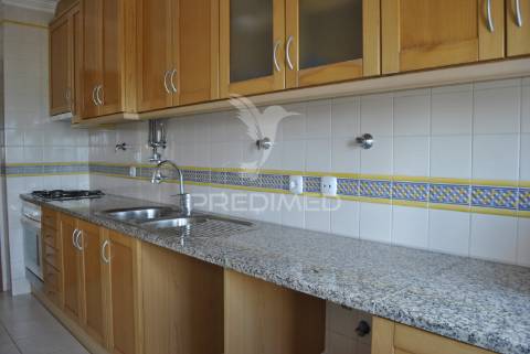 Apartamento t2 quinta dos canários- caldas da rainha