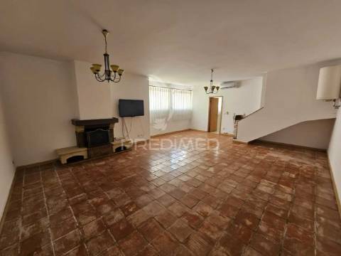 Andar moradia t2 – águas santas, maia