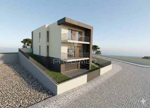 Terreno urbano  de 318m2 em alenquer