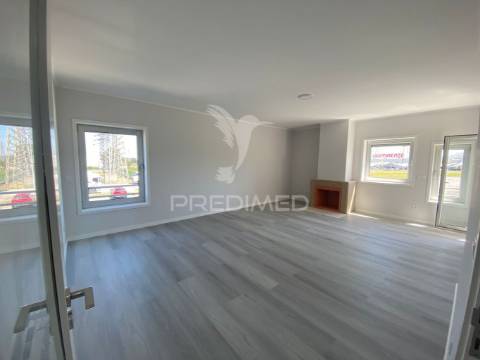 Apartamento t3 c/ suite e garagem fechada esgueira