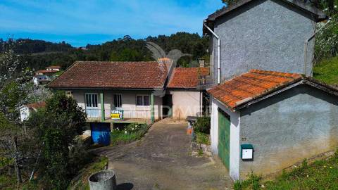 Moradia t2 no forcado, telões, amarante, porto