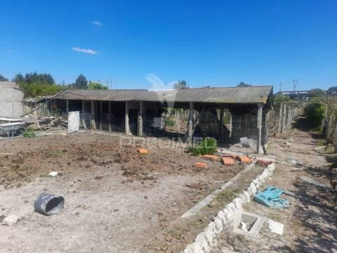 Moradia com piscina ,agualva de cima, pegões.