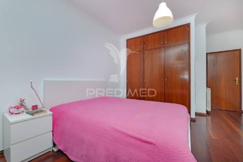 Moradia geminada t3+1 em excelente estado – quinta do ribeiro, braga
