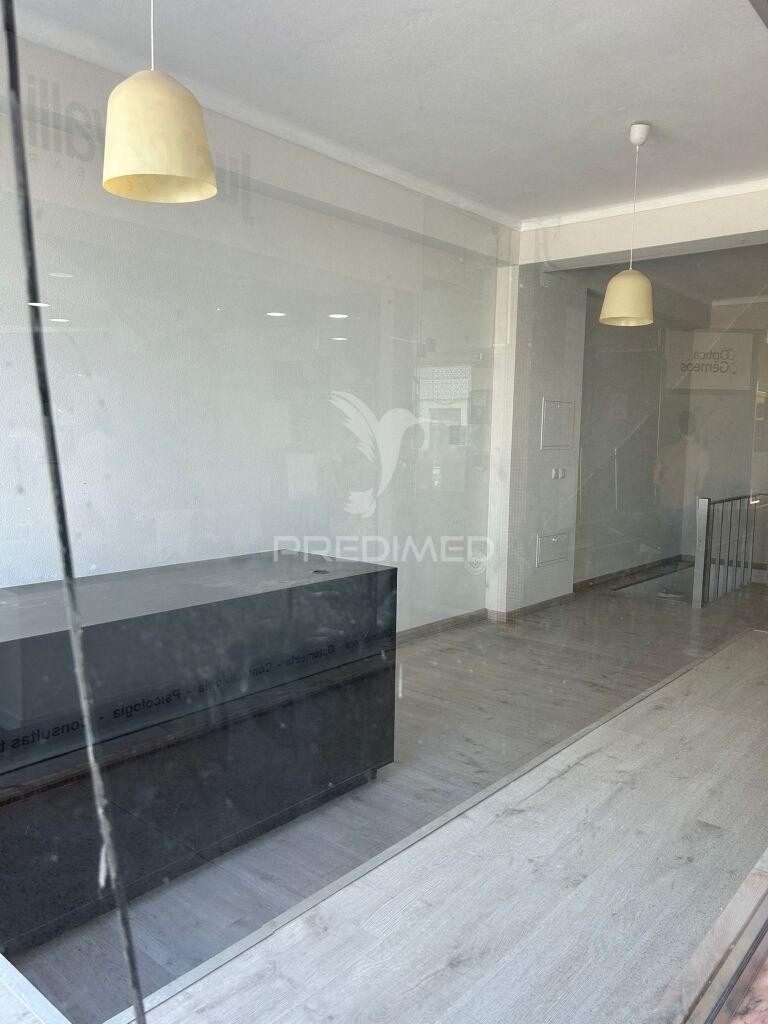 Loja para arrendamento em vagos – 87 m² | dois andares