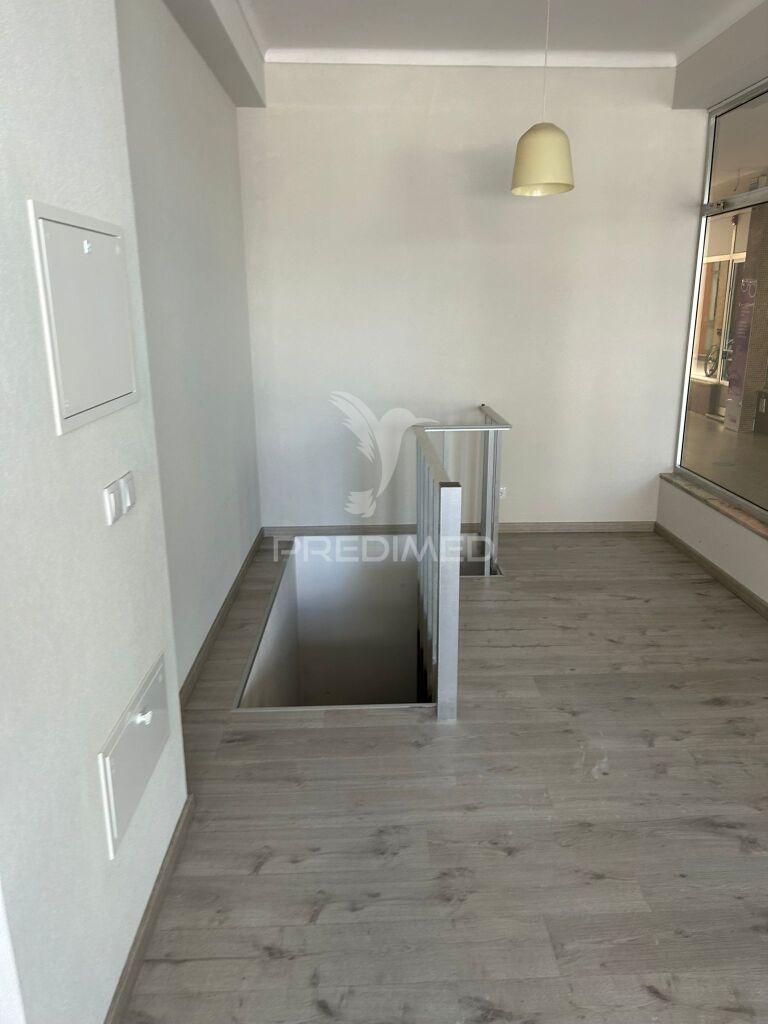 Loja para arrendamento em vagos – 87 m² | dois andares