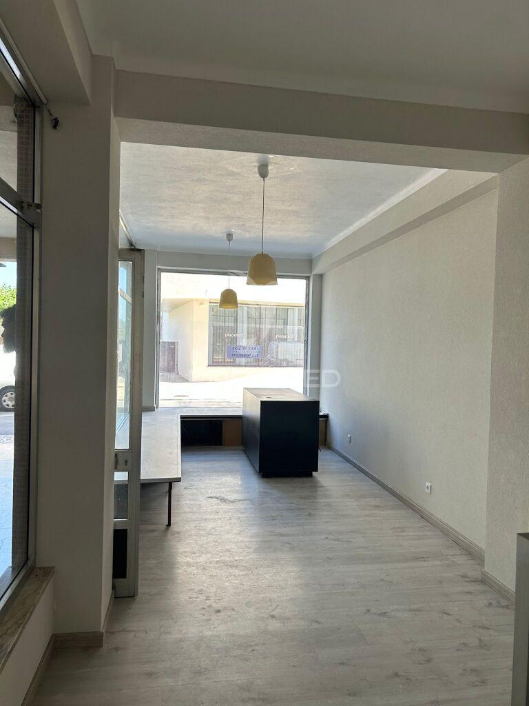 Loja para arrendamento em vagos – 87 m² | dois andares