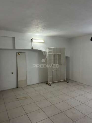 Loja para arrendamento em vagos – 87 m² | dois andares