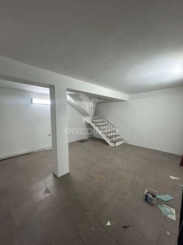 Loja para arrendamento em vagos – 78 m² | dois andares